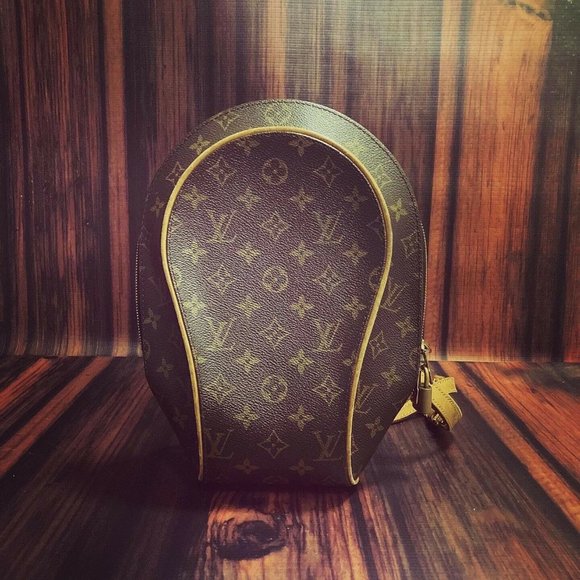Louis Vuitton Handbags - Louis Vuitton Vintage Backpack Ellipse Sac a Dos